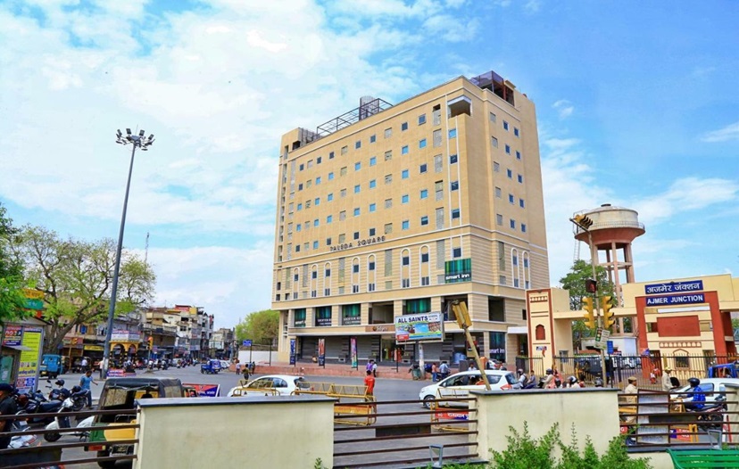 Taleda Square Mall